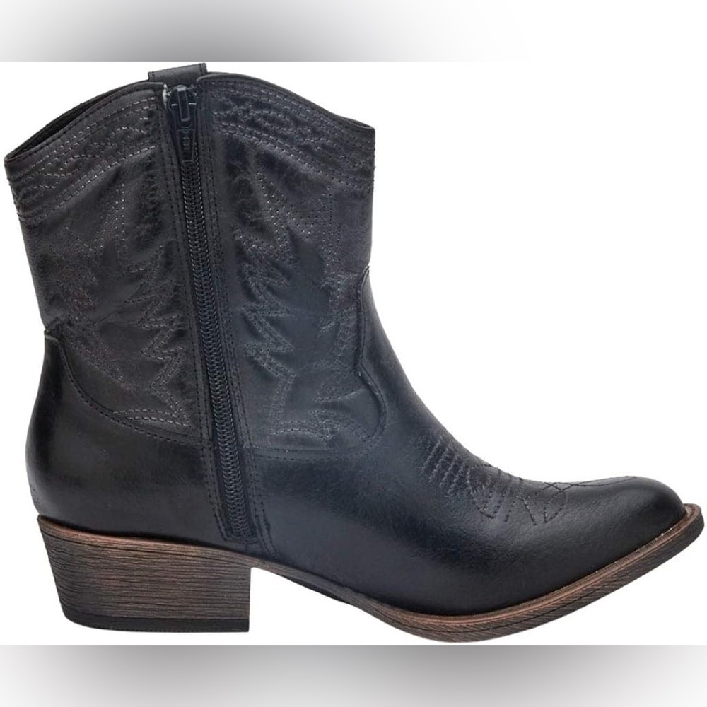 Coconuts By Matisse Pistol Western Ankle Boot